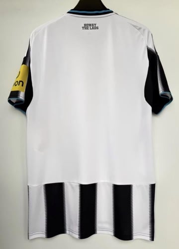 تيشيرت نيوكاسل الاساسي