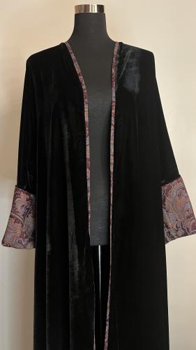 عباية كشمير عنابي مخمل