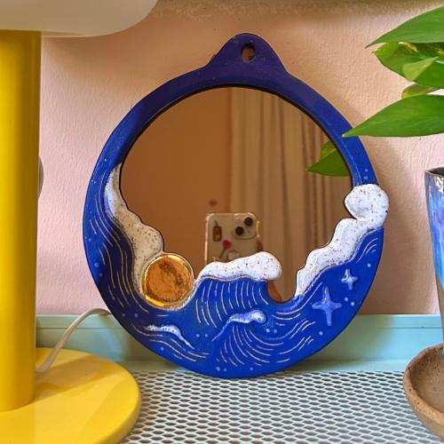 The wave mirror