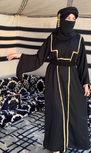 زي نجراني. ثوب وعصبه راس