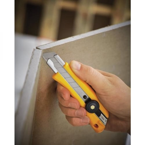 مشرط أولفا الياباني BN-L شديد التحمل- أصفر 18 مم