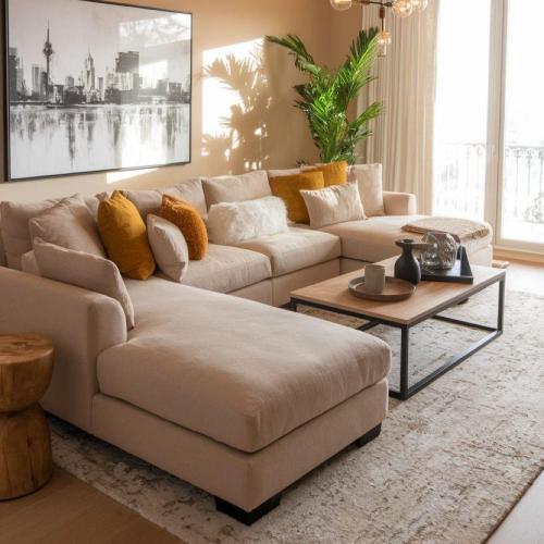 كنب زاوية حرف U بتصميم عصري أنيق - لون بيج