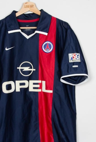 Paris Saint-Germain away home 2001-2002