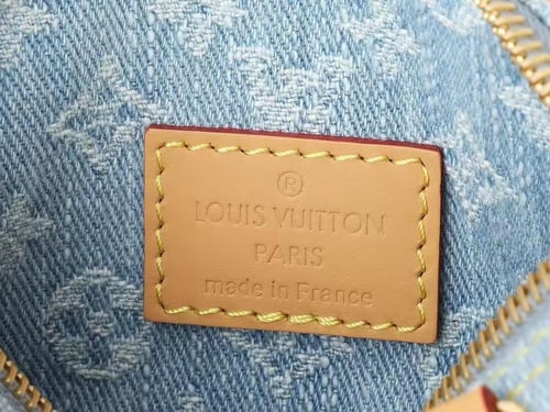 LV By The Pool Nano Speedy