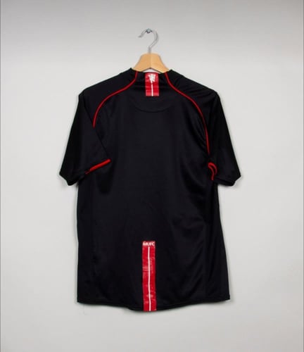 2007/08 Manchester United away retro jersey short...
