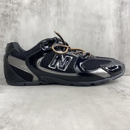 New Balance x Miu Miu 530 SL 'Silver Metallic' bla...