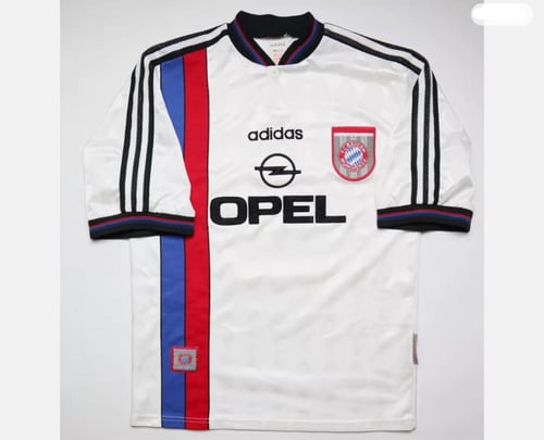 1996-98 Bayern Munich adidas Away Shirt