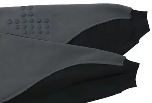 Gray and black hoodie هودي ثقيل رمادي و أسود بطباع...