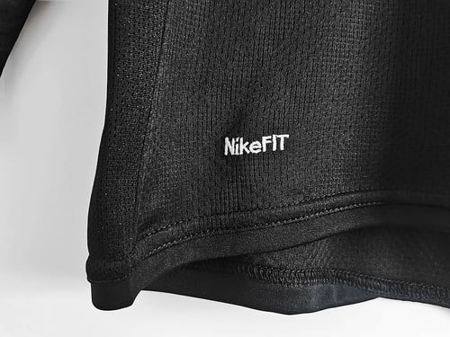 Long sleeved: 2007/08 season Manchester United awa...