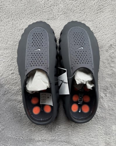 Nike Mind 001 Black Hyper