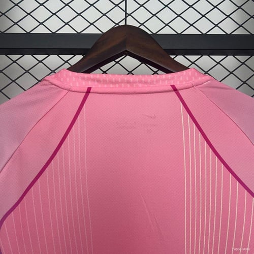 Barcelona 2025-2026 special pink edition