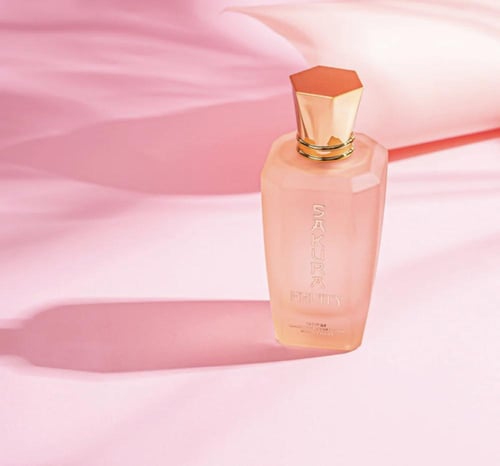 عطر ساكورا فروتي
