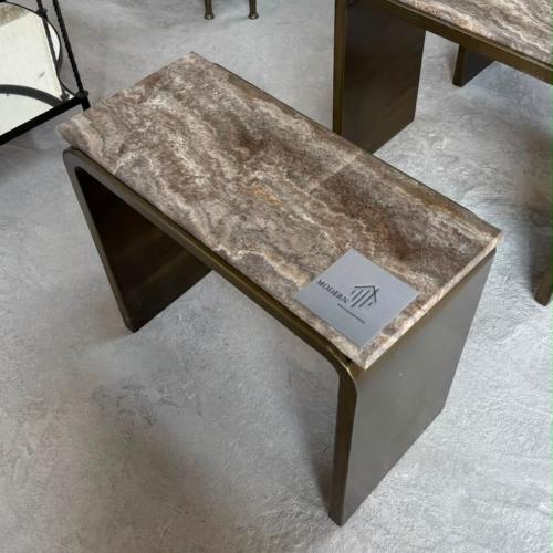 طاولة خدمة