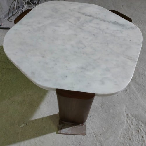 طاولة خشب برخام ماربل