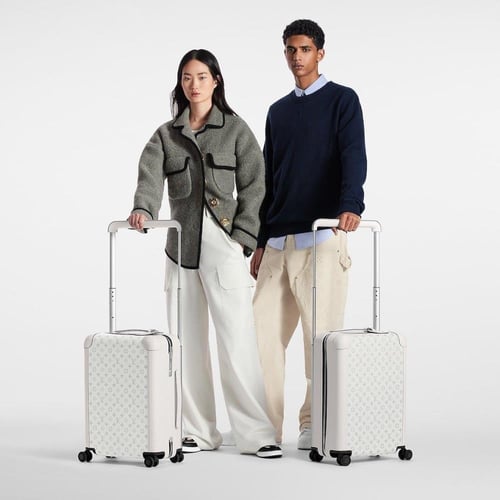شنطة سفر مقاس 55 من LV