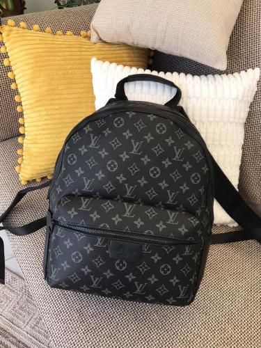 Lv Back bag طبق الأصل 100%