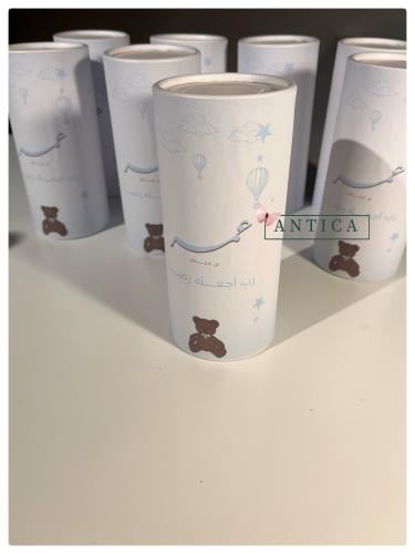 علبة منديل أسطوانيه مصممه حسب الطلب