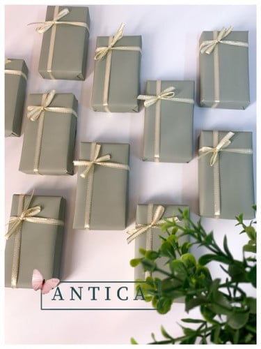 طقم عناية اظافر مغلف 12 حبه