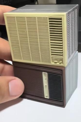 مكيف شباك يستخدم للأعمال الفنية من مادة mdf