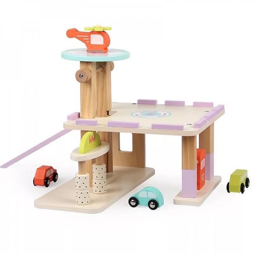 مواقف السيارات الخشبية