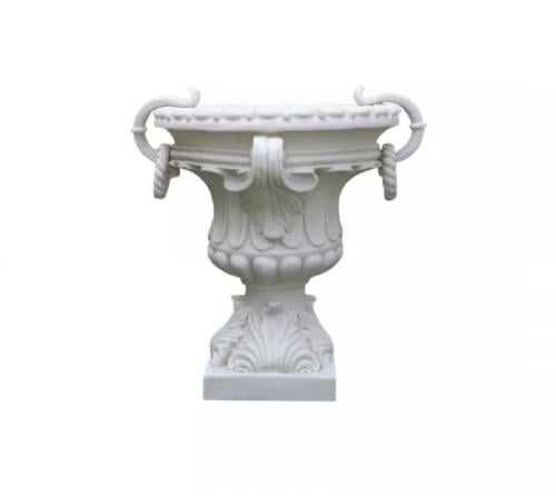 حوض زرع مصنوع من الريزن