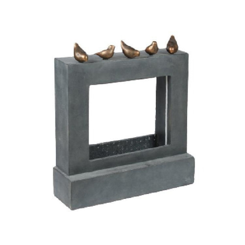 شلال عصري بتصميم عصافير