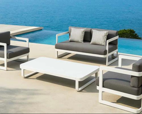 طقم جلسة خارجية مودرن