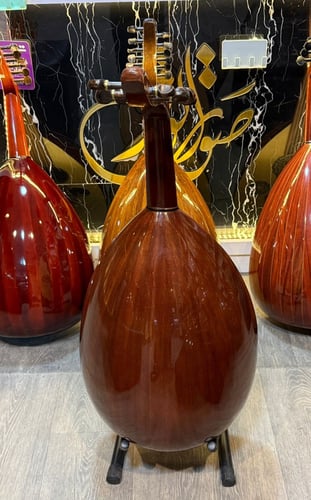 عود صوت الوتر متوسط