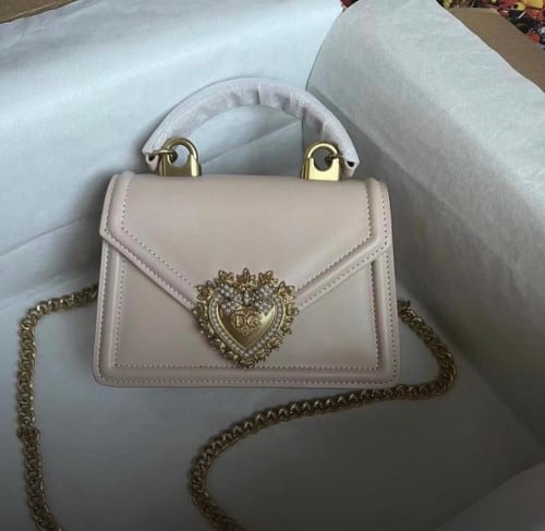 شنطة يد دولتشي اند غابانا