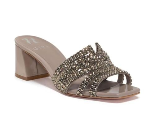 كعب جينا نحاسي