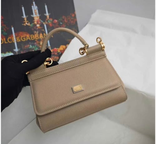 حقيبة دولشي اند غابانا سيسلي 18