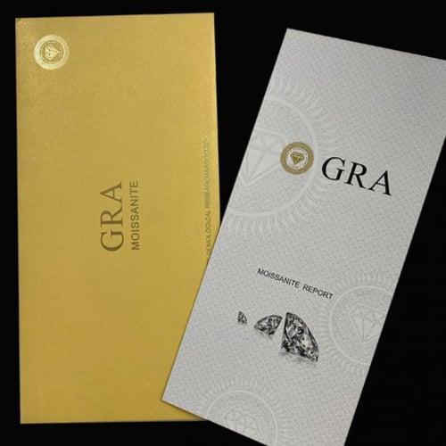 حجر موزنايت 3 قيراط بشهادة GRA