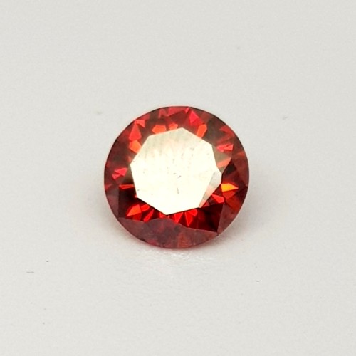 حجر موزنايت 3 قيراط بشهادة GRA