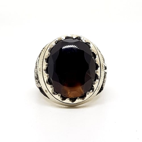 خاتم عقيق مرصع بالألماس