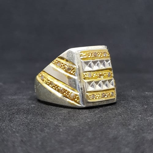 خاتم الماس بشهادة