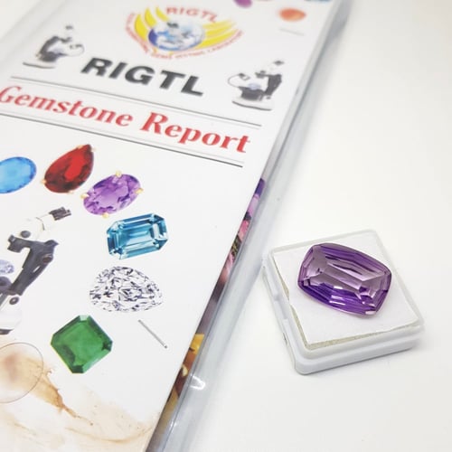 حجر اماتيست جمشت 17 قيراط بشهادة RIGTL