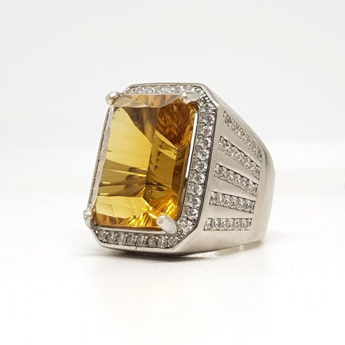 خاتم سترين طبيعي بشهادة (IAGL)