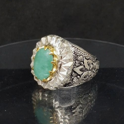 خاتم زمرد طبيعي صياغة مميزة