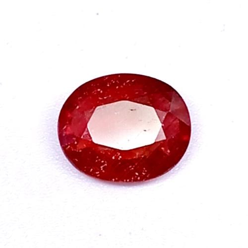 حجر ياقوت طبيعي 7 قيراط