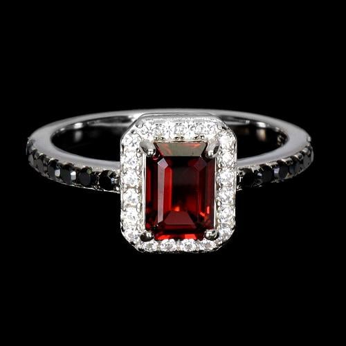 خاتم جارنيت نسائي