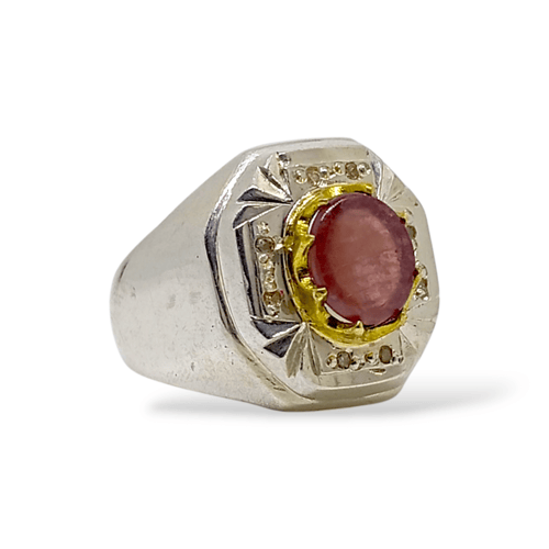 خاتم ياقوت مرصع بالالماس