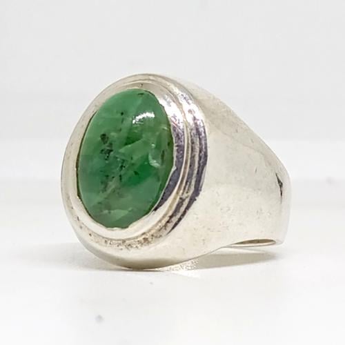 خاتم زمرد طبيعي بشهادة (IIGTL)