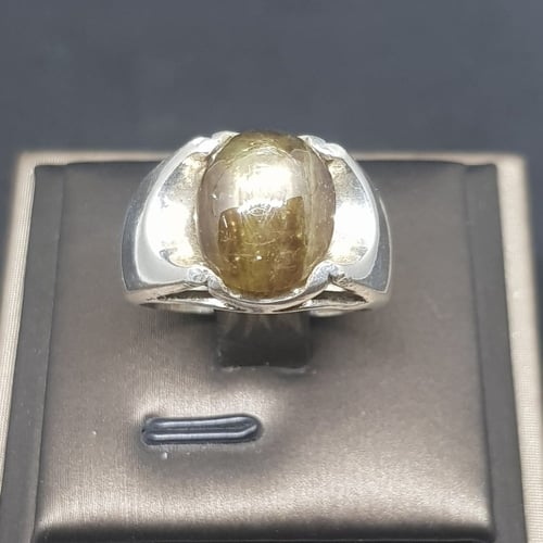 خاتم زفير طبيعي