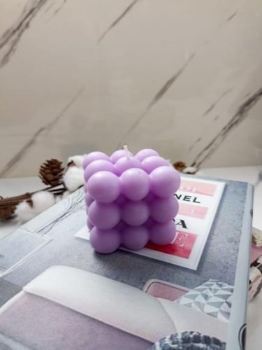 شموع مكعبات (ملون)