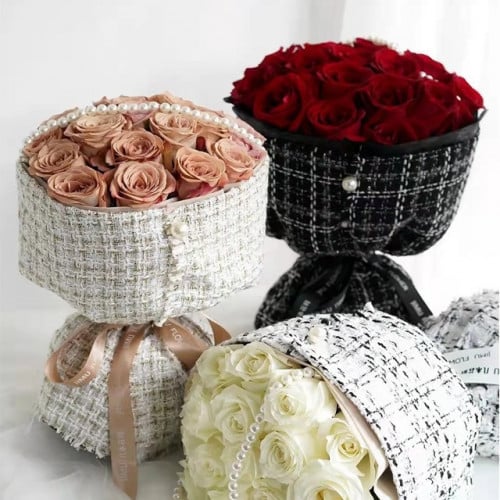 قماش أبيض خطوط أسود