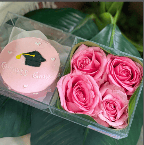 علبة كيك كوري اكريلك شفاف