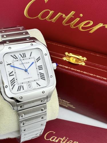 ساعة Cartier فخمة مع الملحقات