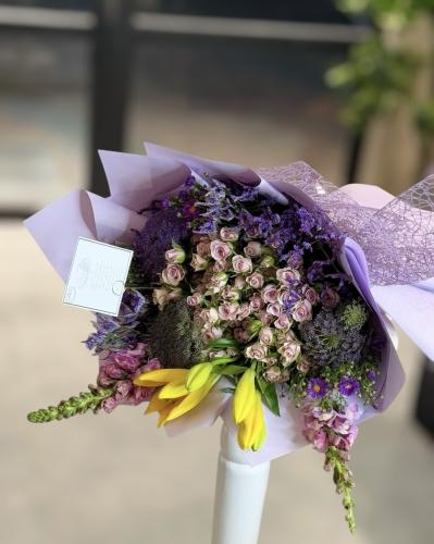 Naya Bloom