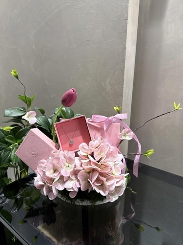 قلادة سواروفسكي & تنسيق فخم