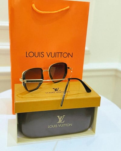 نظارة مع الملحقات & تنسيق فخم